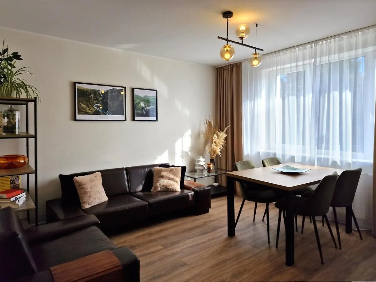 City Nest Gdansk - Apartamenty Z Parkingiem 0*,  Polska